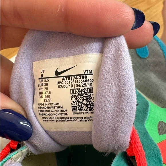 Nike Air Max 270 React AT6174-300 Multi Color Neon Sneakers Women’s Size 8 - Picture 6 of 6